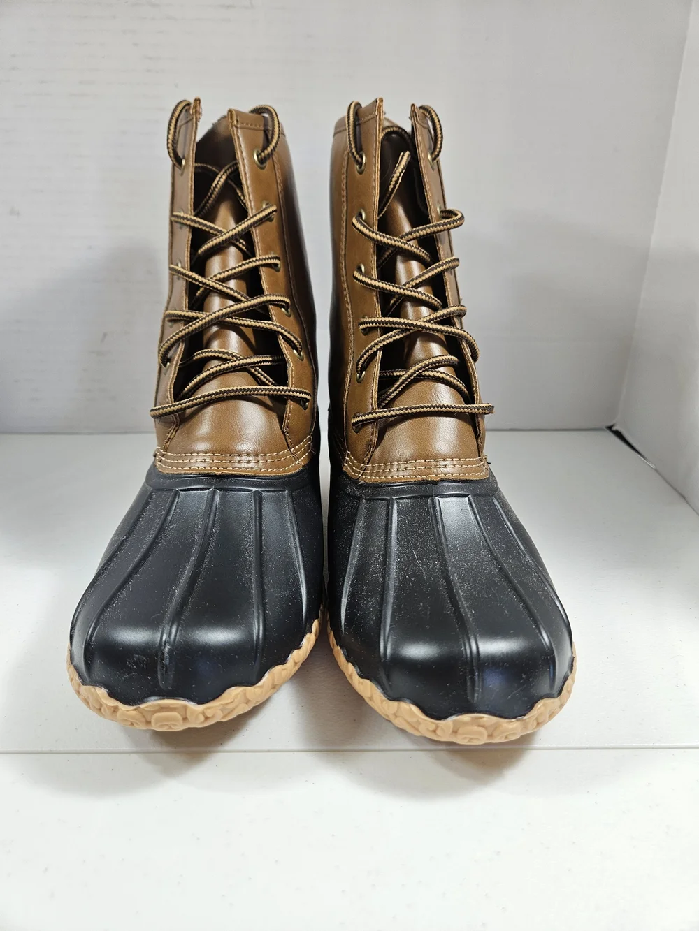Weatherproof Brown and Black Lace-Up Rain & Snow Boots 9M Quest